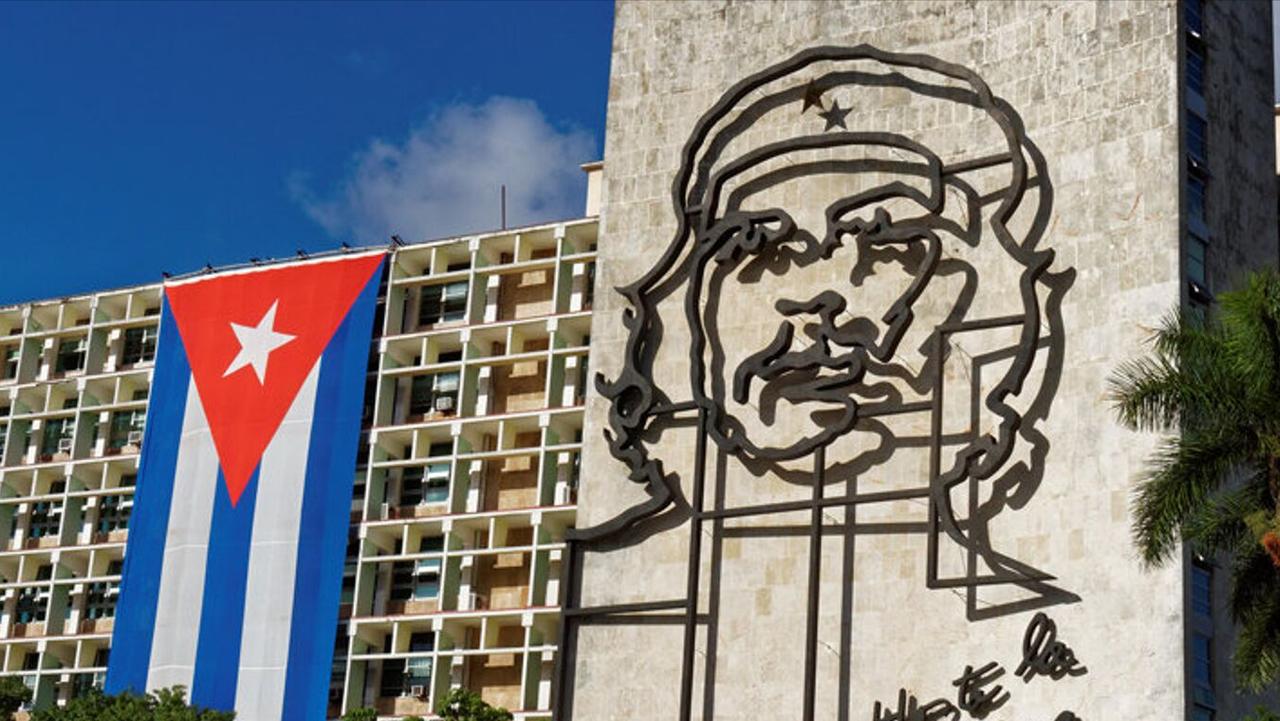 美媒曝CIA增兵古巴，别被“军事入侵”带偏，真正的杀招在暗处

美国“政客新闻网
