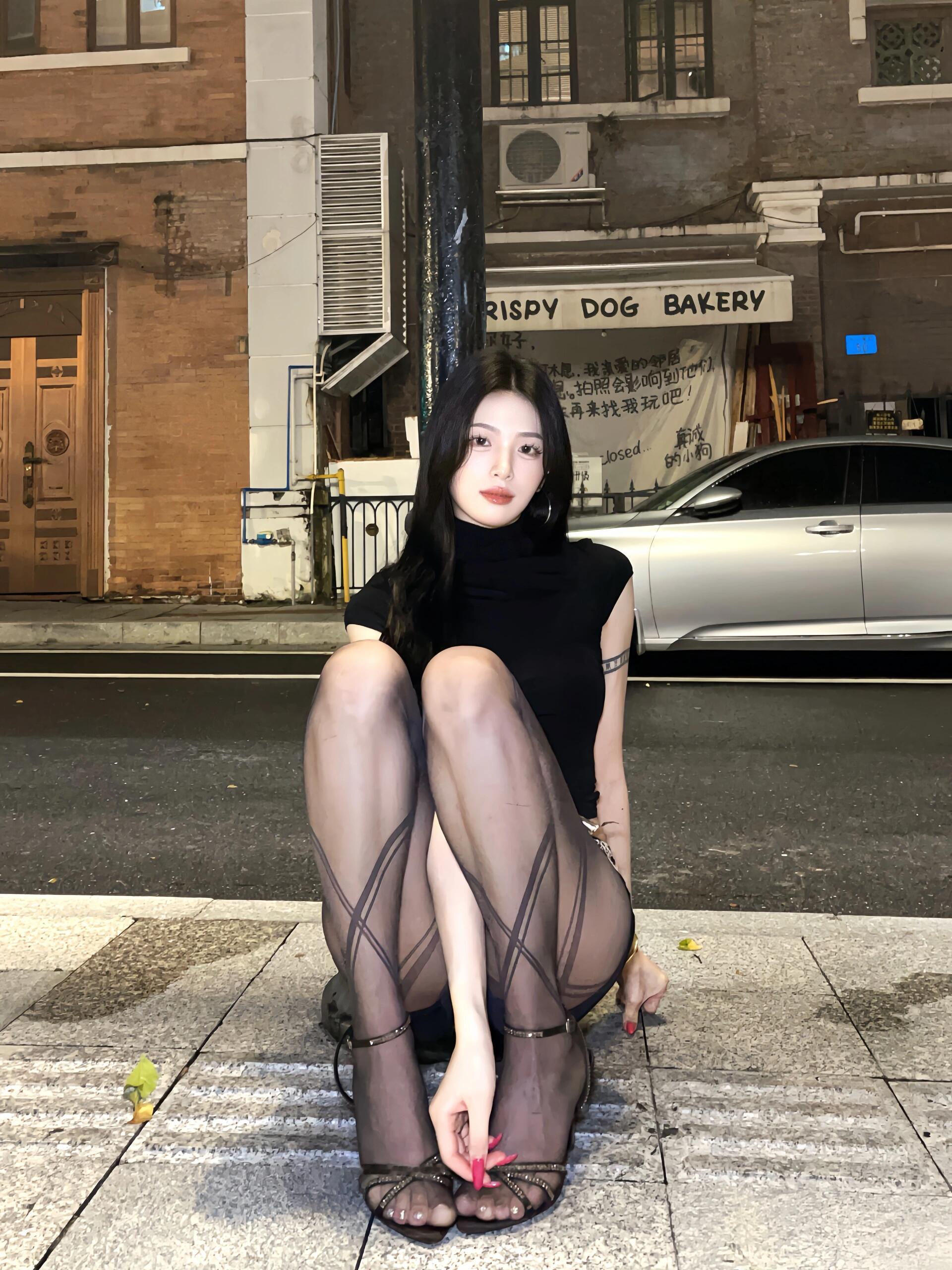 说什么又爱又恨的 ​​​
