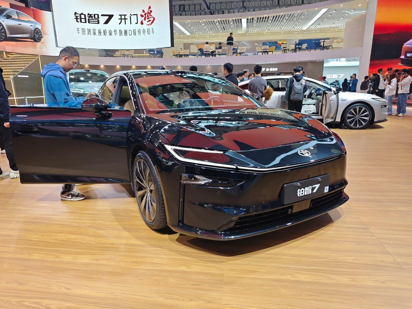 要是卖15万上下，铂智7这个车上市就会爆教授刚看完威兰达，回头再看这个车，真的一