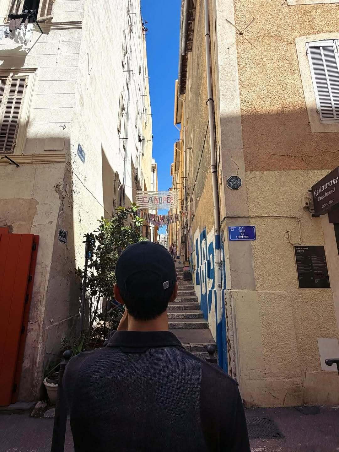 陈星旭巴黎时装周 世界名画