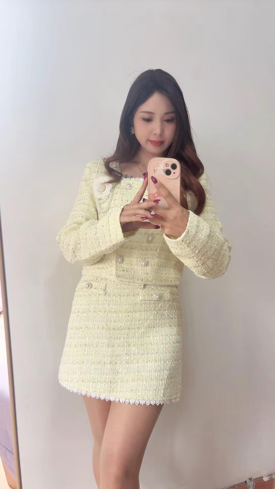 娶了我，忘了她，明年让你当爸爸😏