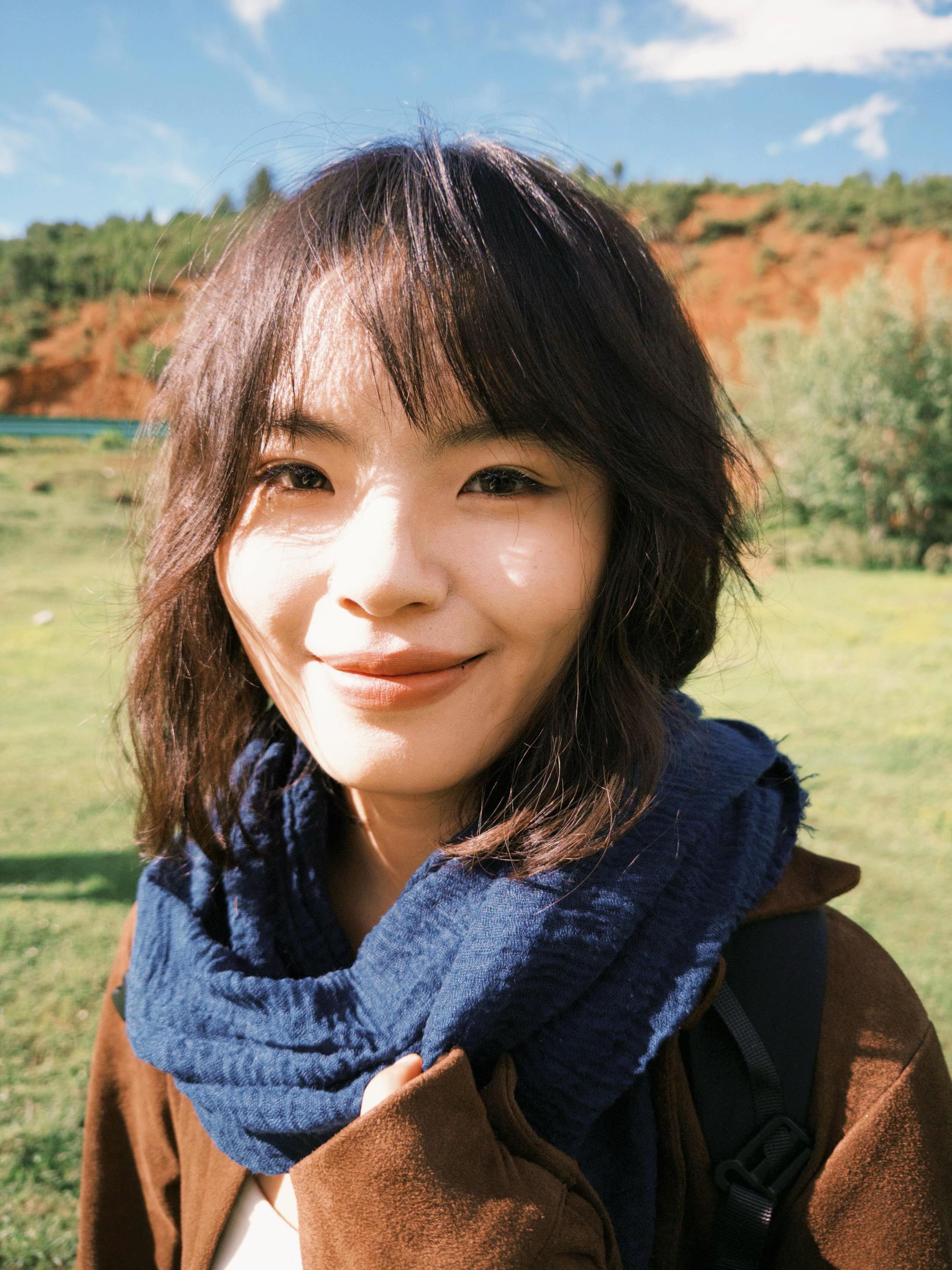 还好我爱的人永远住在我心脏。