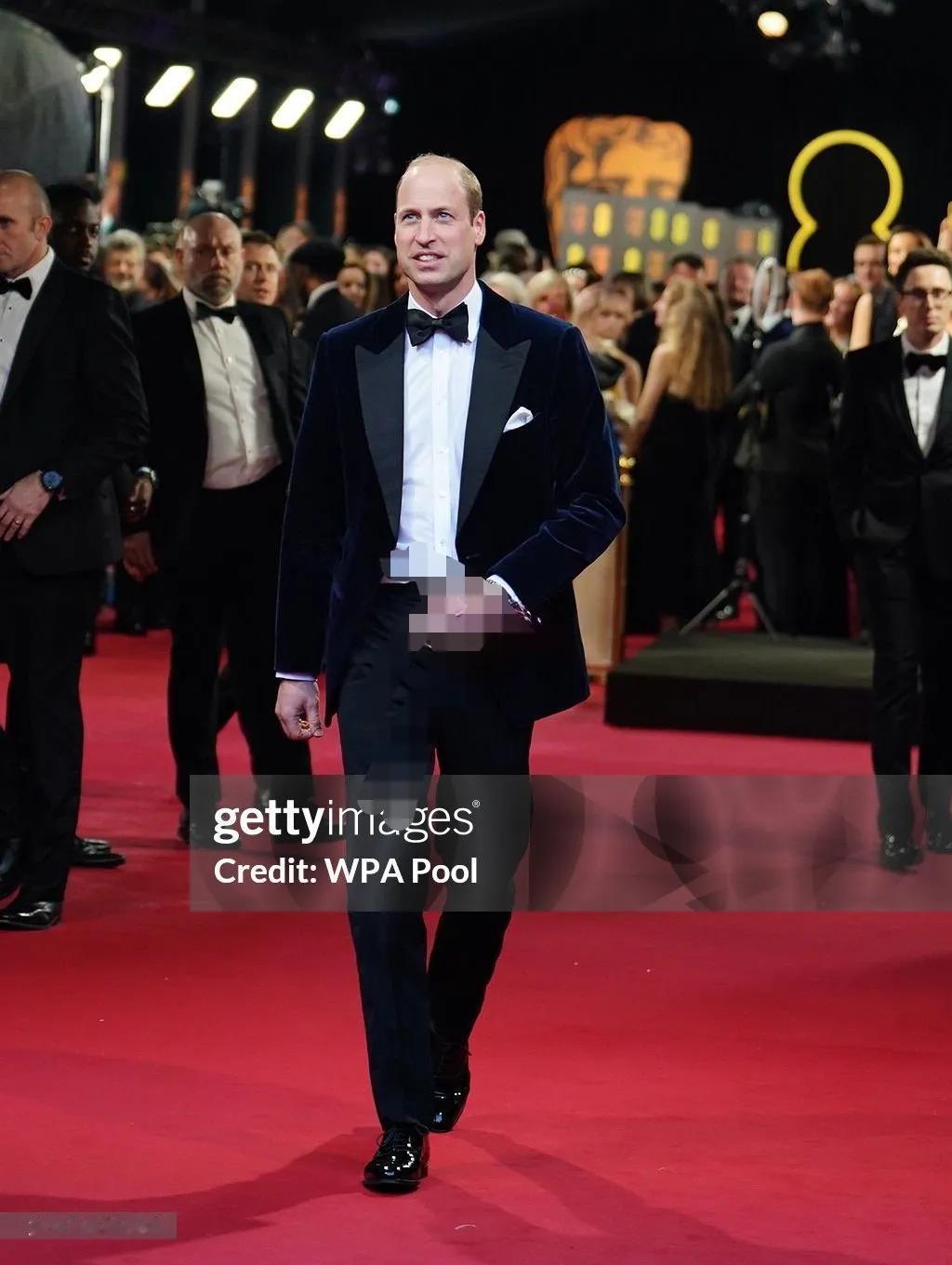 威廉独自现身BAFTA Film Awards，今年少了凯特的陪伴，据传凯特王妃