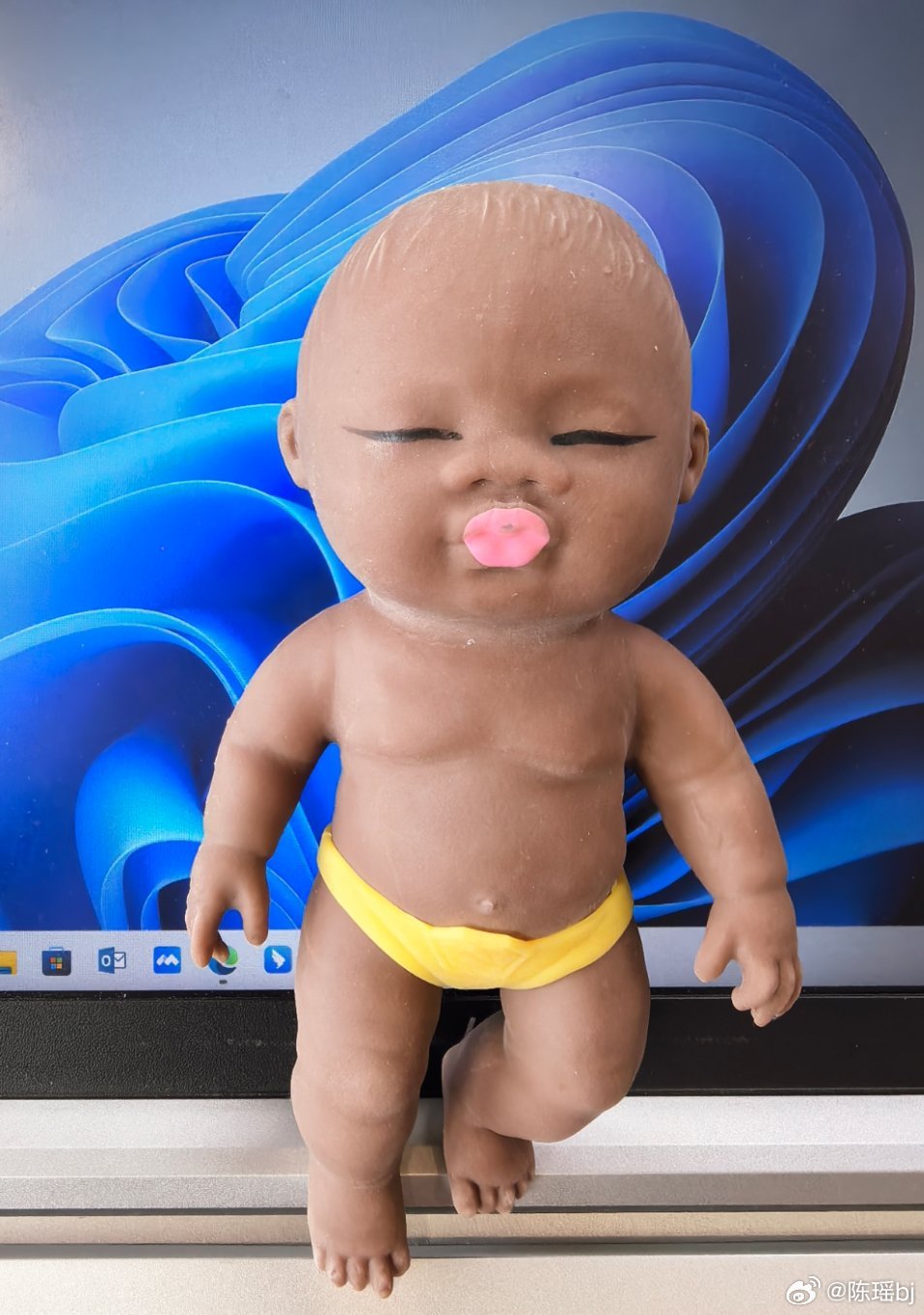 我们小伙伴的解压神器，惊呆我了…年轻人玩得看不懂啊解压