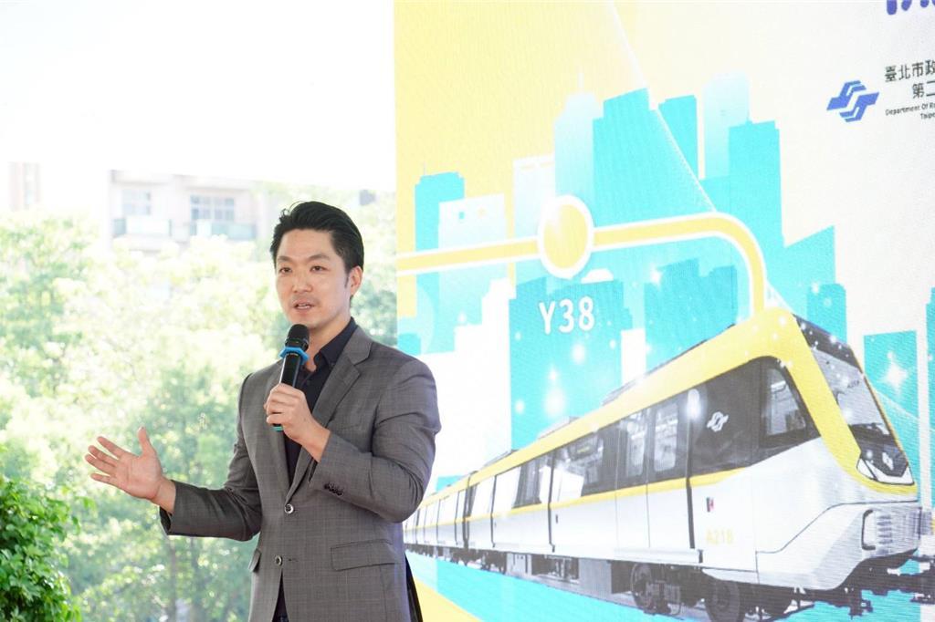 8日，台北市长蒋万安称，台北市与辉达总部一直保持着极为紧密的联系，且双方沟通渠道