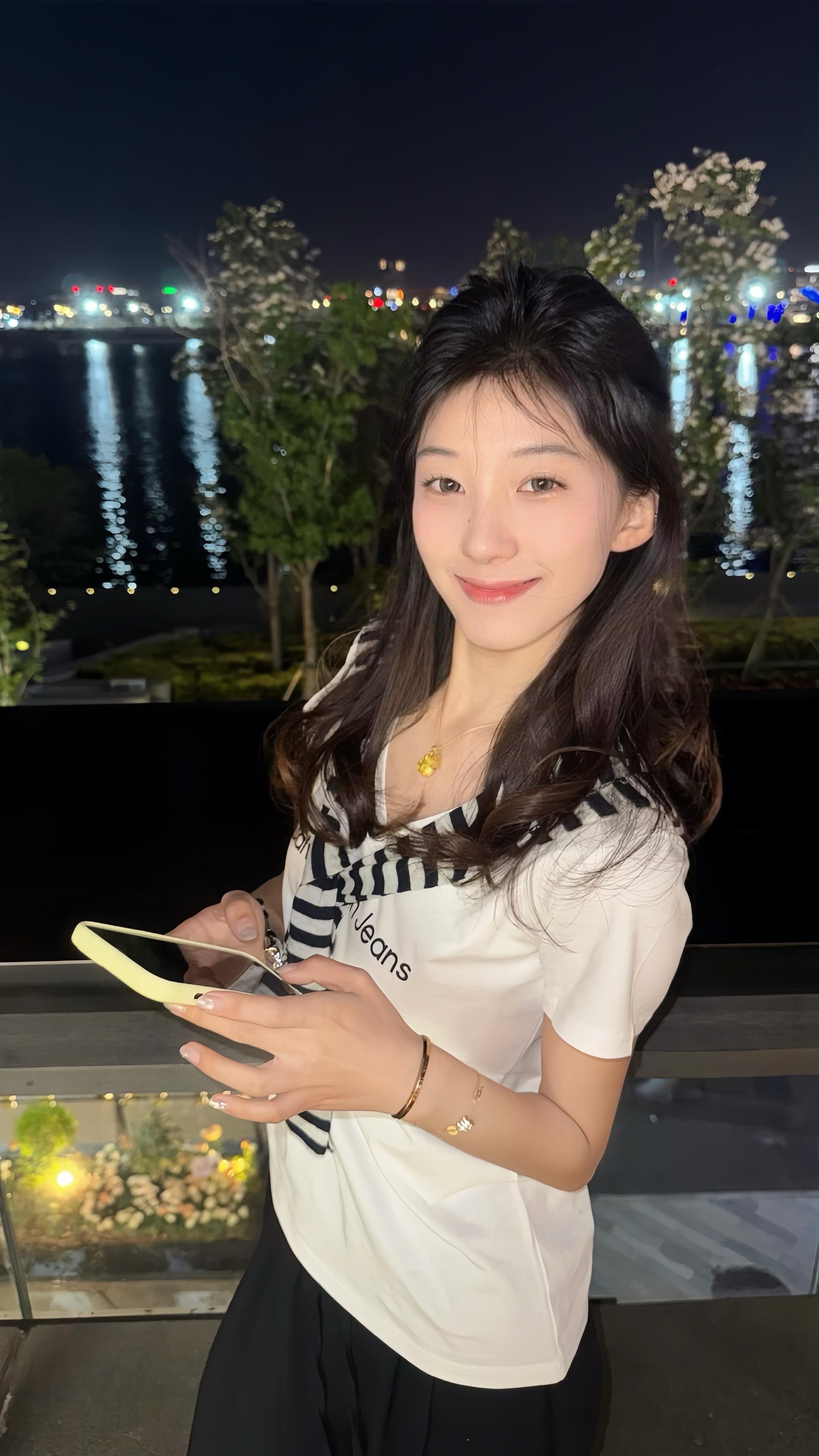 好想听到你对我说你愿意。