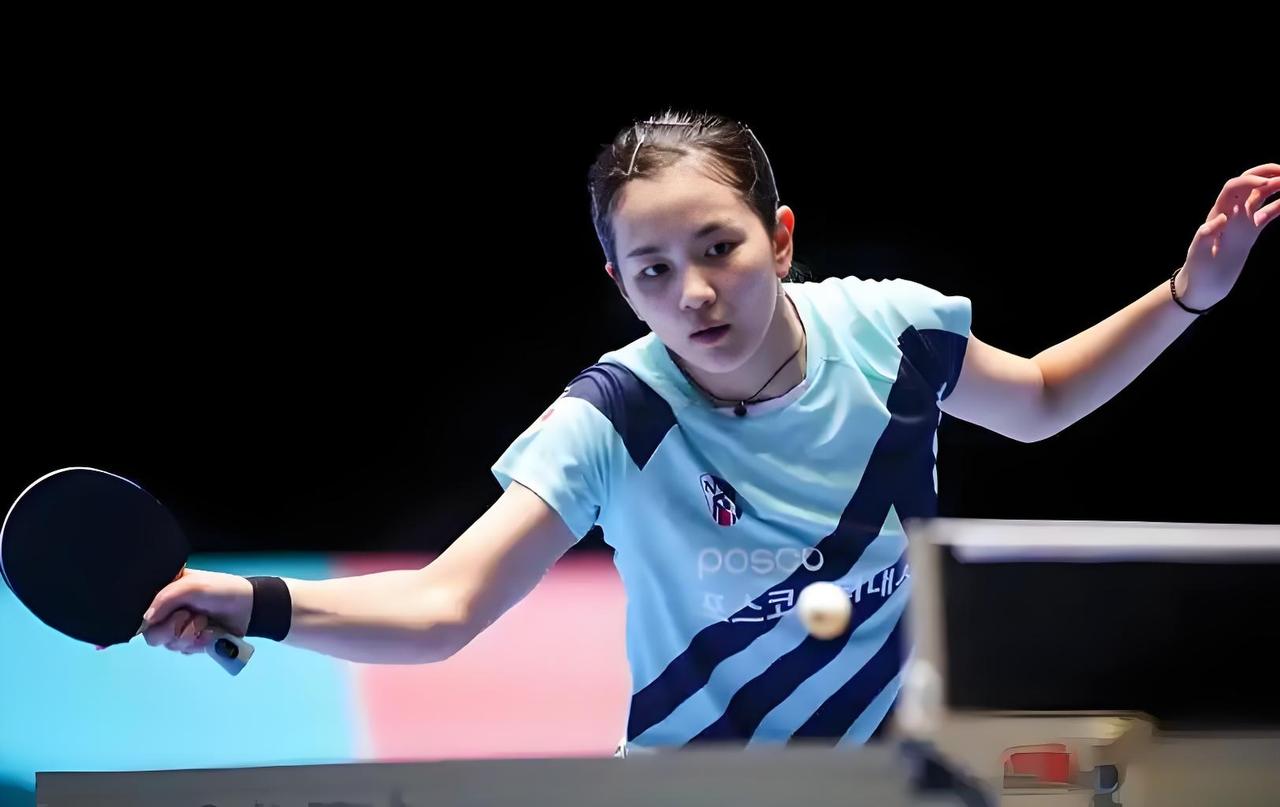 多哈冠军赛，破例让乒乓美女金娜英打首场比赛，是为了上座率？
有网友猜测，WTT多