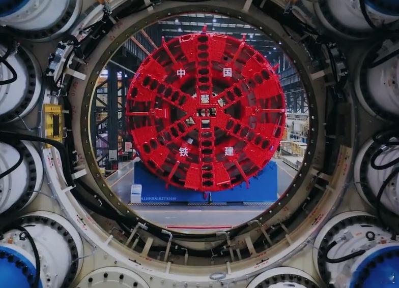 这一刻科技强国具象化了 金塘海底隧道的诞生，不是偶然的突破，而是中国工程体系厚积