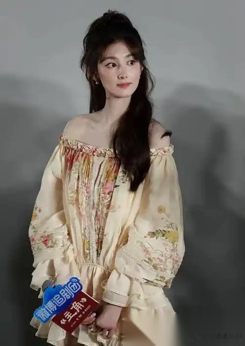 要说近期最让人惋惜的艺人，绝对是凭《主角》爆火的韩沛颖！刚靠演技圈粉无数，硬生生