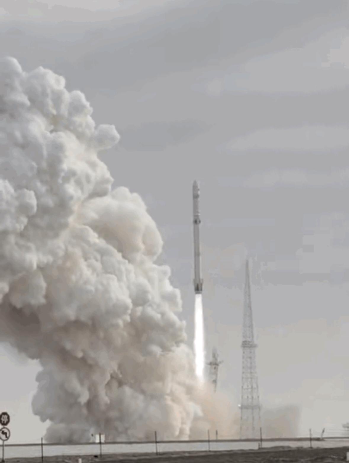 长征十二号甲运载火箭刚刚完成了入轨发射，遗憾的是同朱雀三号一样，一子级的回收失败