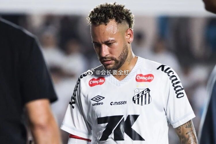 ▼  负荷管理！马卡：内马尔为踢世界杯，将不再为桑托斯客场出战据《马卡报》报道，