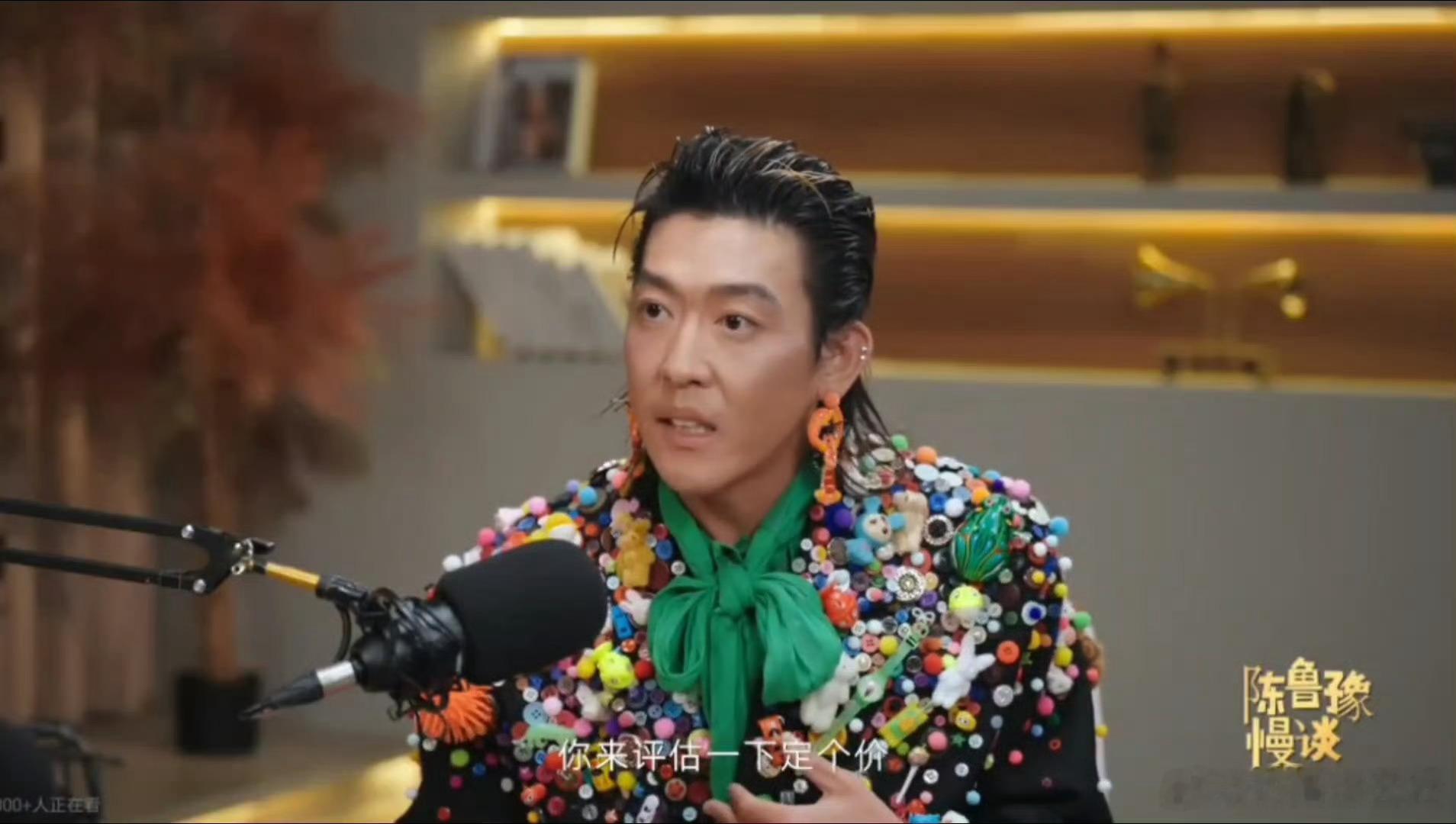 身无积蓄也不亏欠员工，忍痛卖掉包包兑付薪资，有责任心的创业者，难能可贵姜思达破产