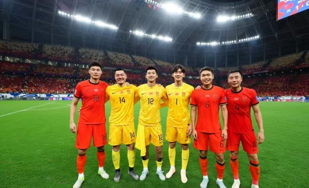 不出意外，以下6人将退出下届国家队：
 
1、王上源：来自河南建业俱乐部，今年3