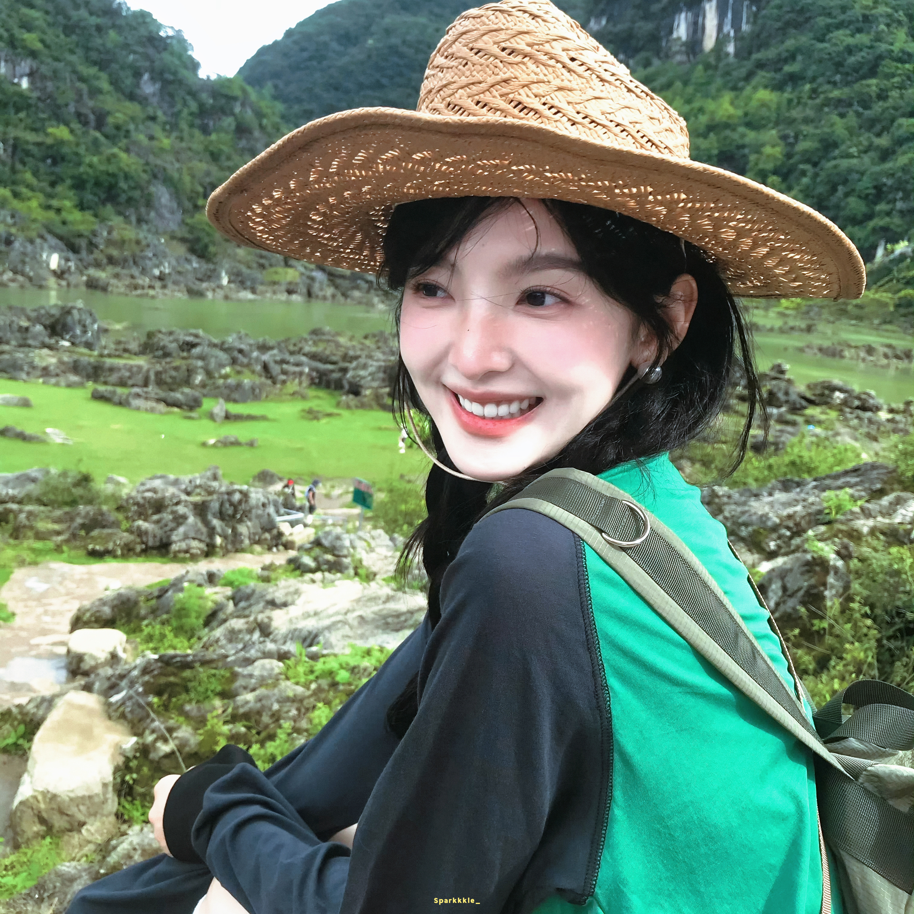 章若楠🌿 