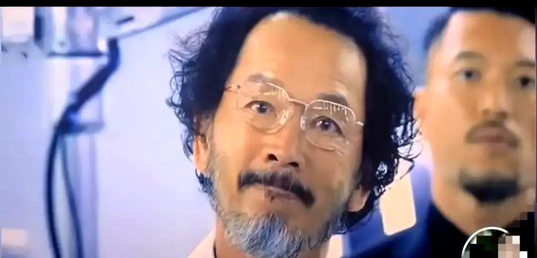 《寻秦记》欠了廖启智一个特写，也欠了我们一场大哭。

看到片尾“纪念廖启智”五个