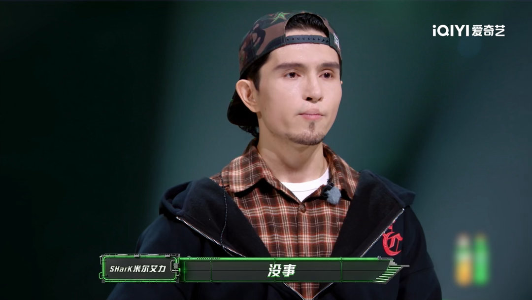 严浩翔接受不了SHarK失误 巅峰舞台容不下失误，严师更容不下！但这次翻车之后小