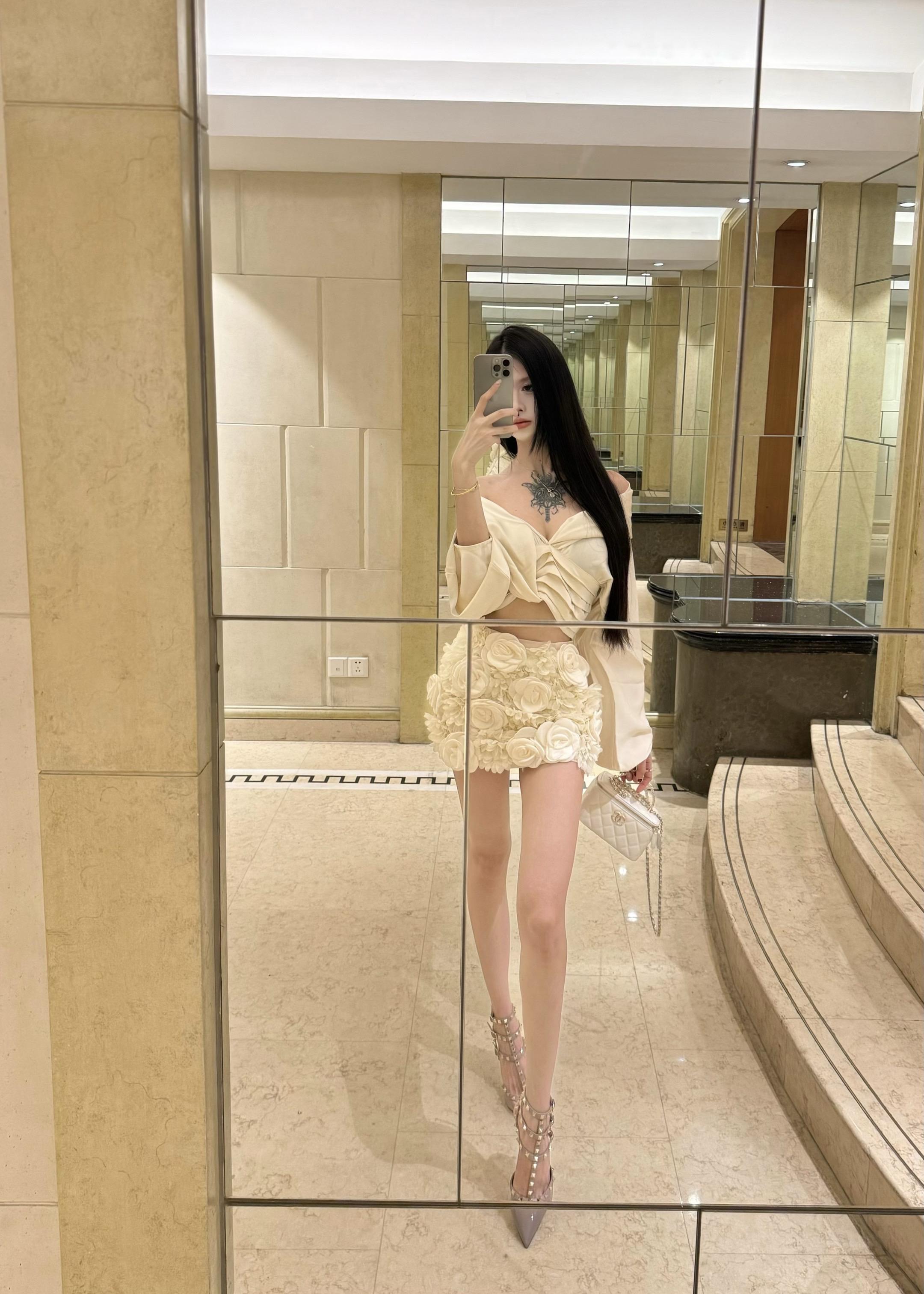 人群太吵了 我喜欢安静