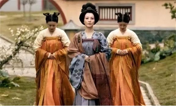 唐朝的两性关系有多乱？大家都知道唐朝非常发达，综合国力世界第一、国土面积世界第一