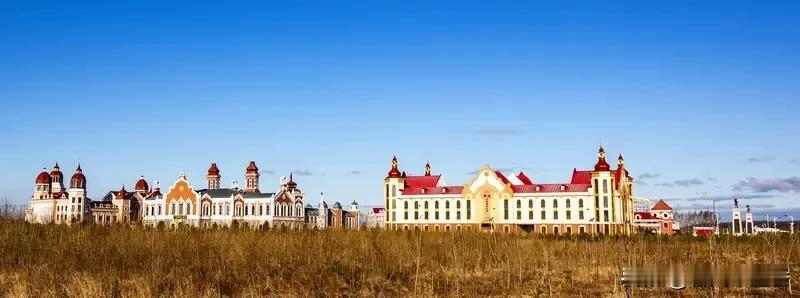 负债130亿，鹤岗成了全国首个财政重整的地级市政府，这事儿真挺让人意外。财政重整