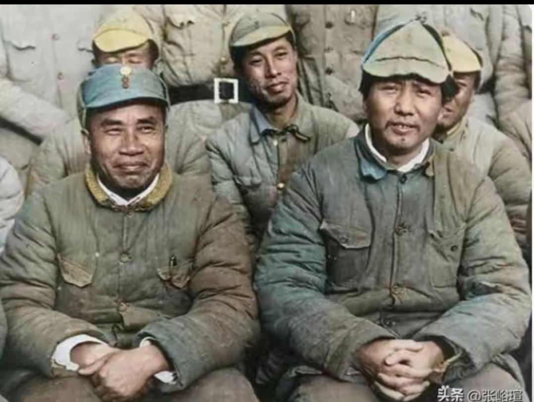 苦不苦想想长征二万五，累不累想想革命老前辈
 
现在的年轻人，总爱把“太累了”“