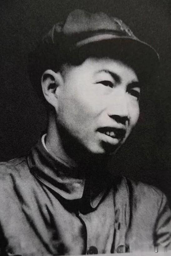 金门战役幸存政委陈利华，在1981年被押赴刑场之际向台湾宪兵坦然开口：我从头到尾