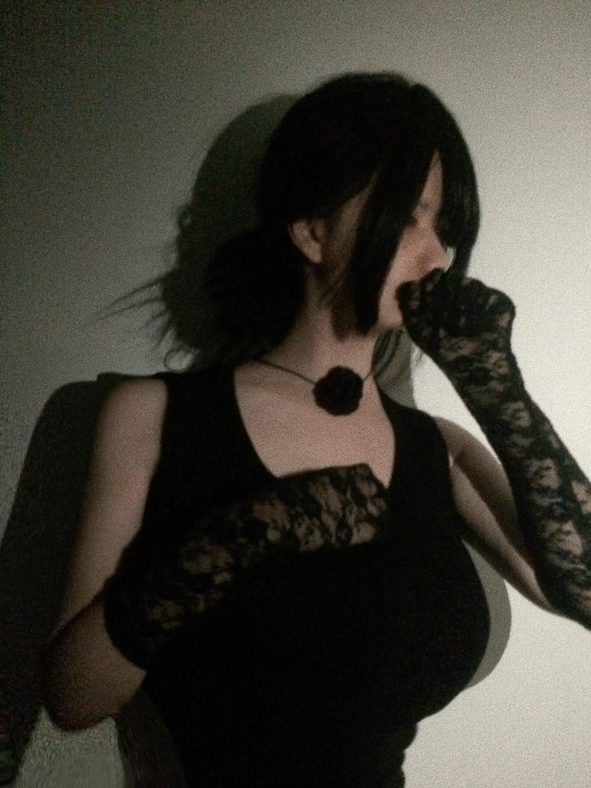 歌曲zaragirl她是一个身上有香味的girl