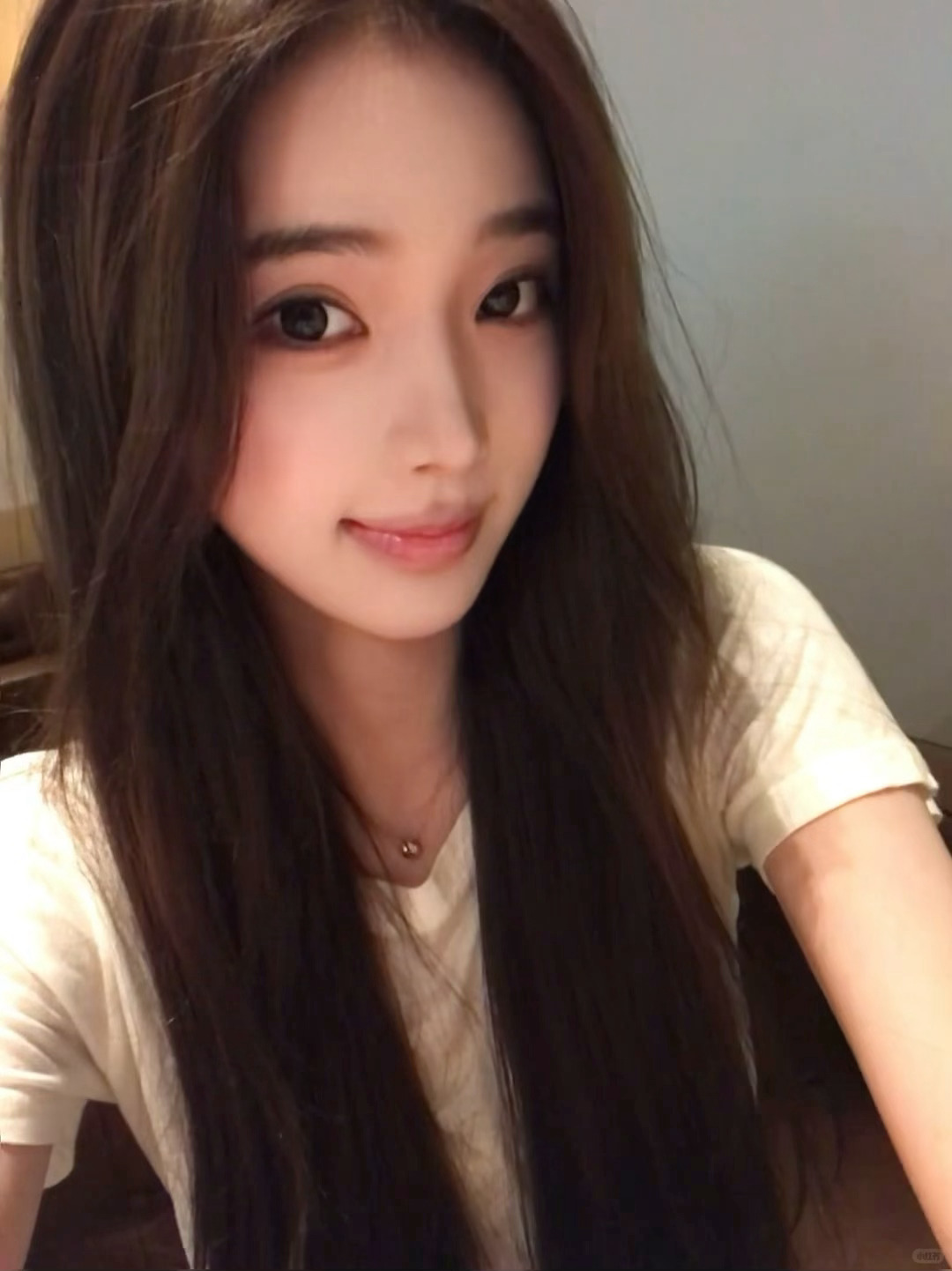 章梓馨z[超话]  小兔纸怎么那么萌🐰​​​