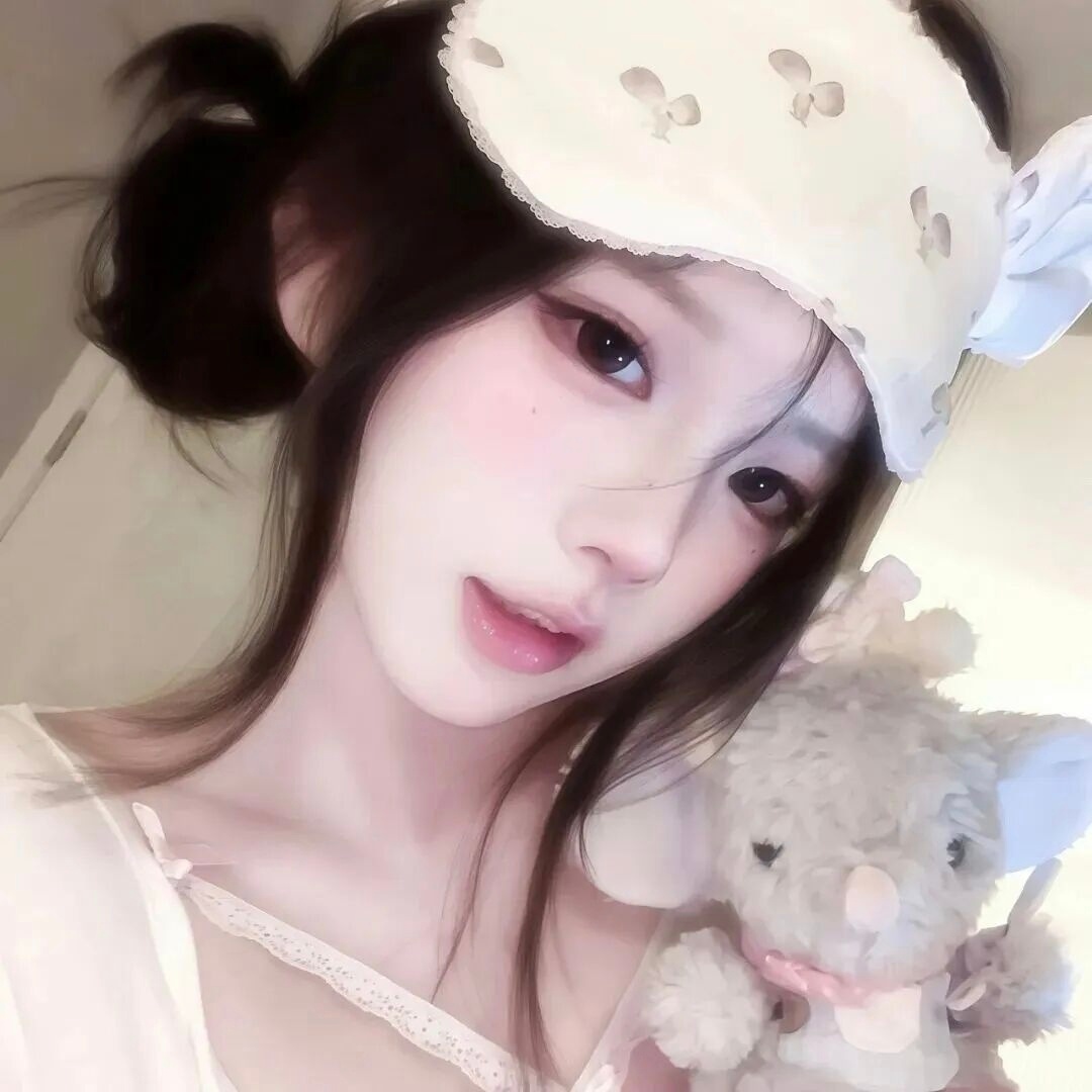 女生头像｜小众女头｜高清女头｜女头分享｜风格女头 ​​​