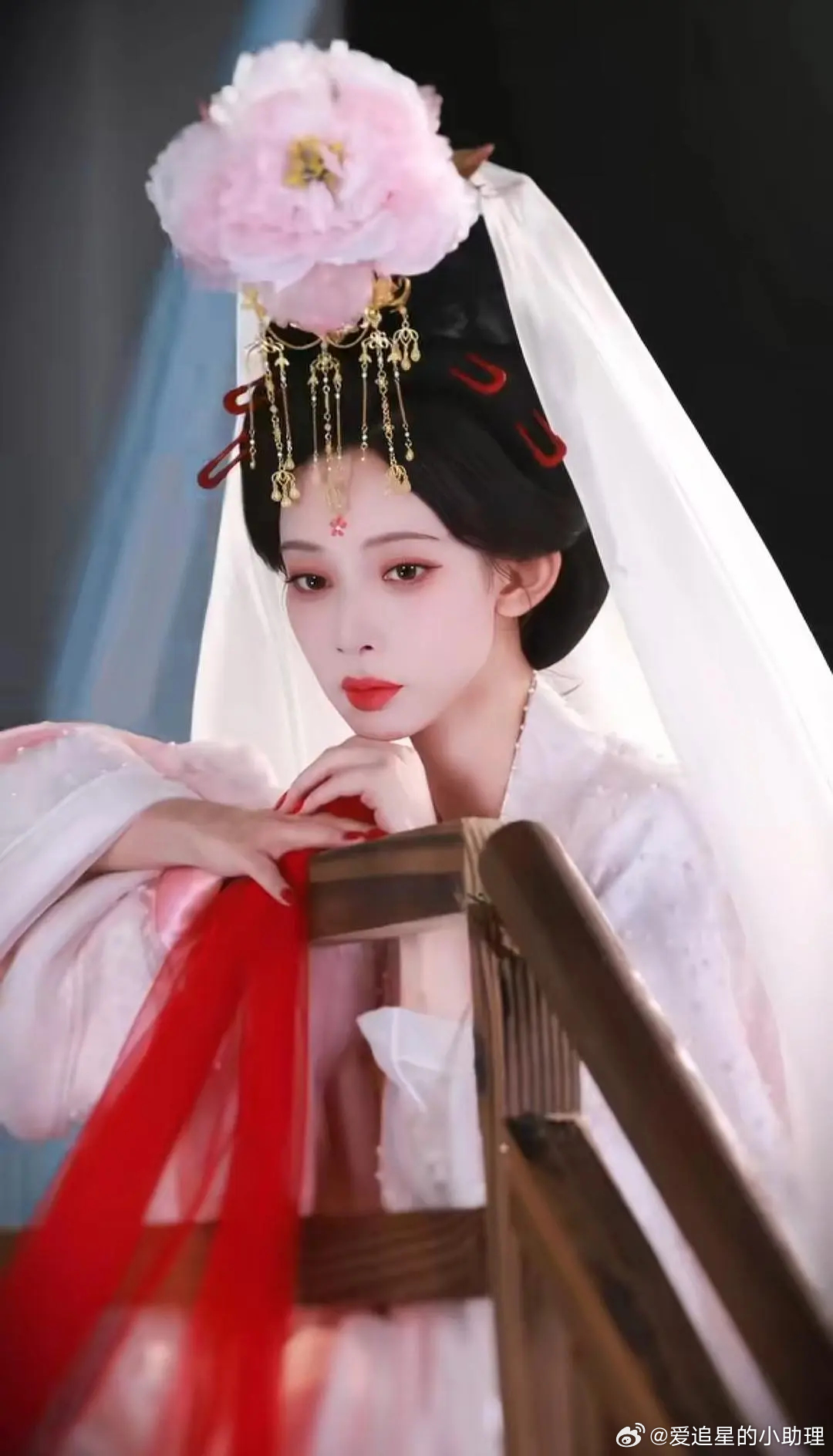 孟子义🆚陈都灵唐装对比，谁赢了？ ​​​