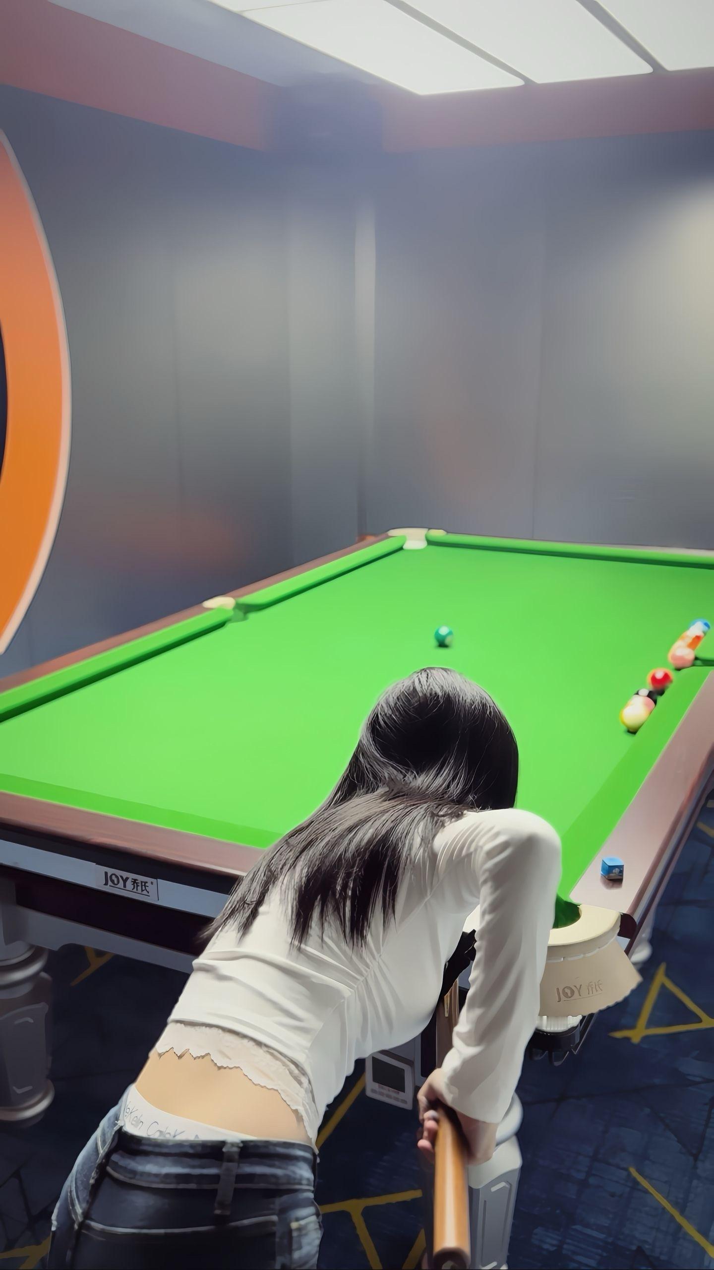 现在的台球运动🎱跟我一起玩的不一样 