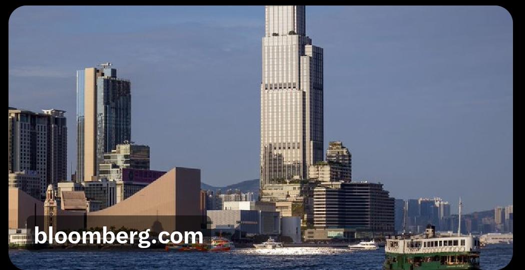 香港大亨郑裕彤家族后人郑志雯正为家族旗下豪华瑰丽酒店集团的物业寻找买家，这家亿万