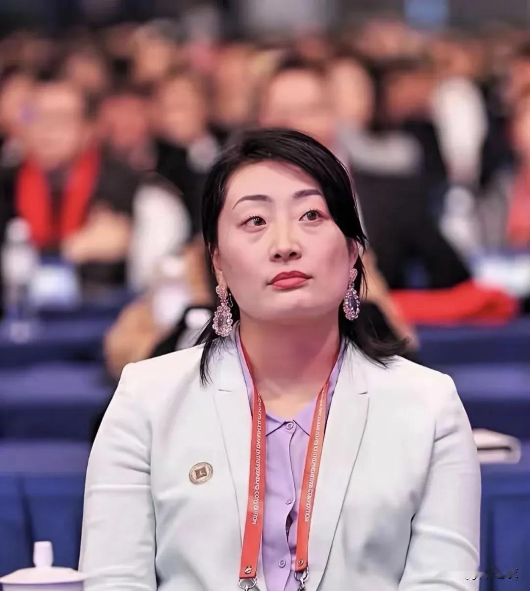 宗馥莉为什么要善待父亲外面的那几个孩子，而且私生子们过得可比我们这群普通牛马幸福