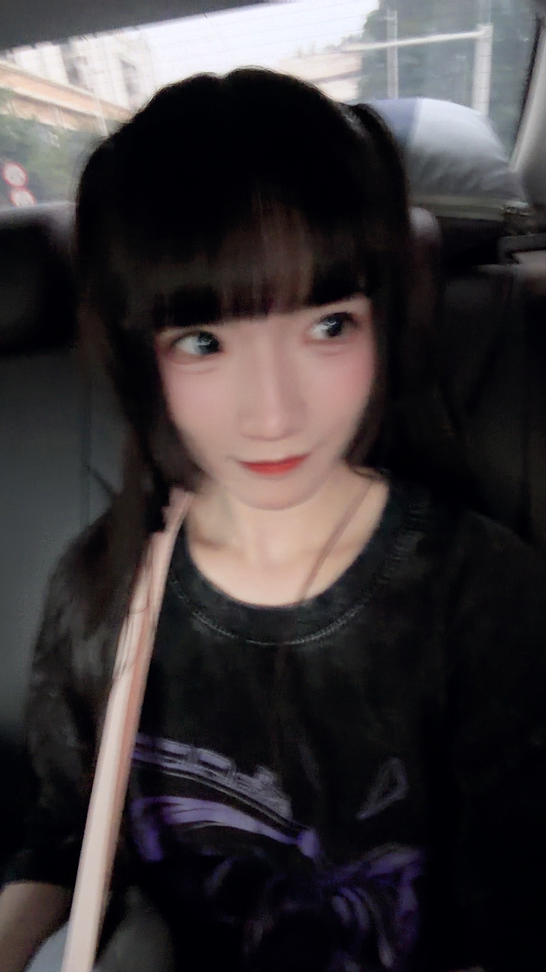 汗还没干就肘了拜拜～ 