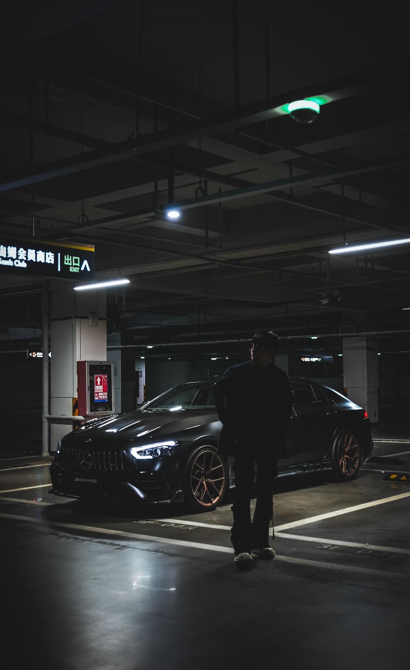 跟个小风 AMG.