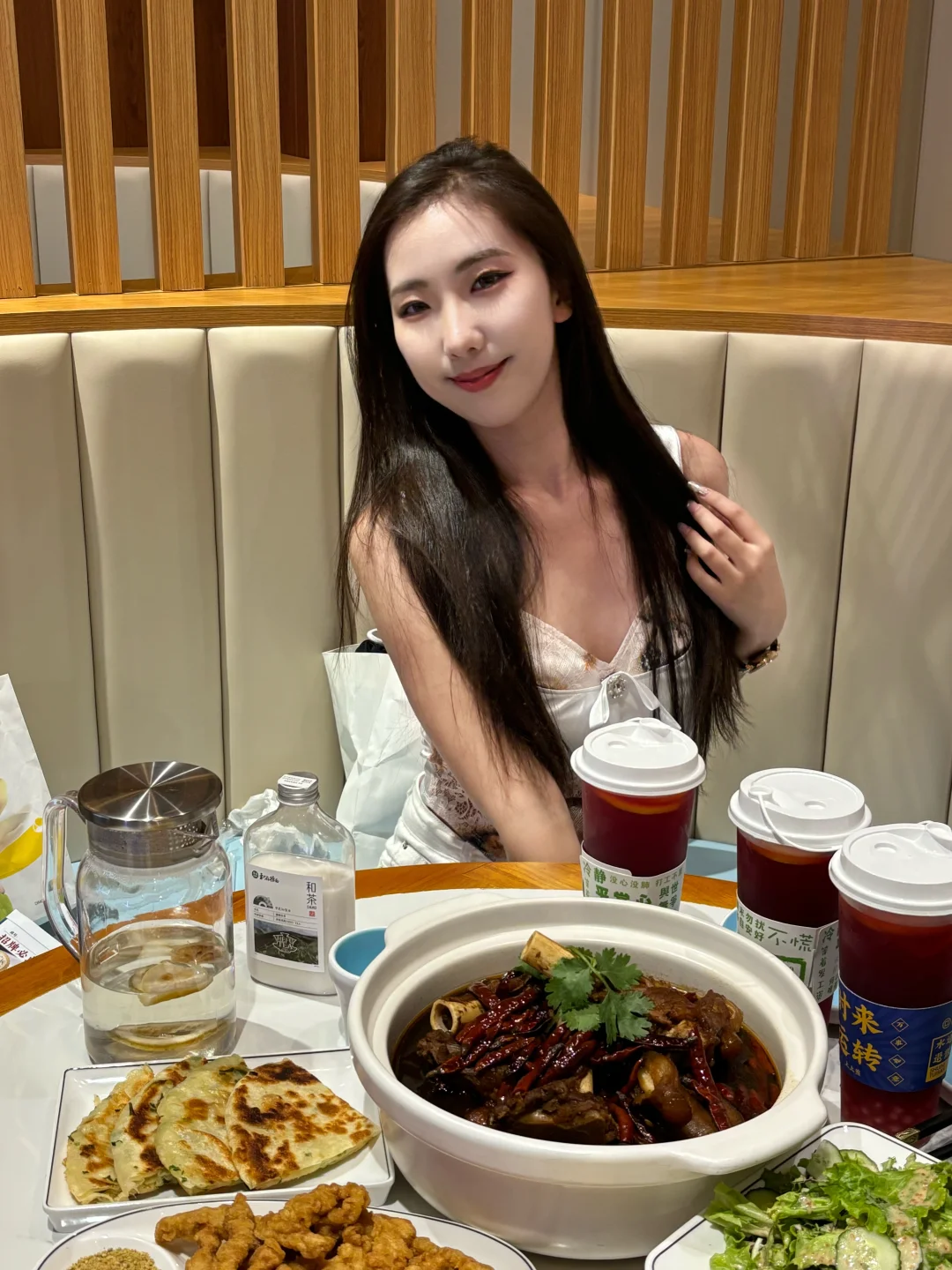 下高铁就来吃….感谢网友…好好吃