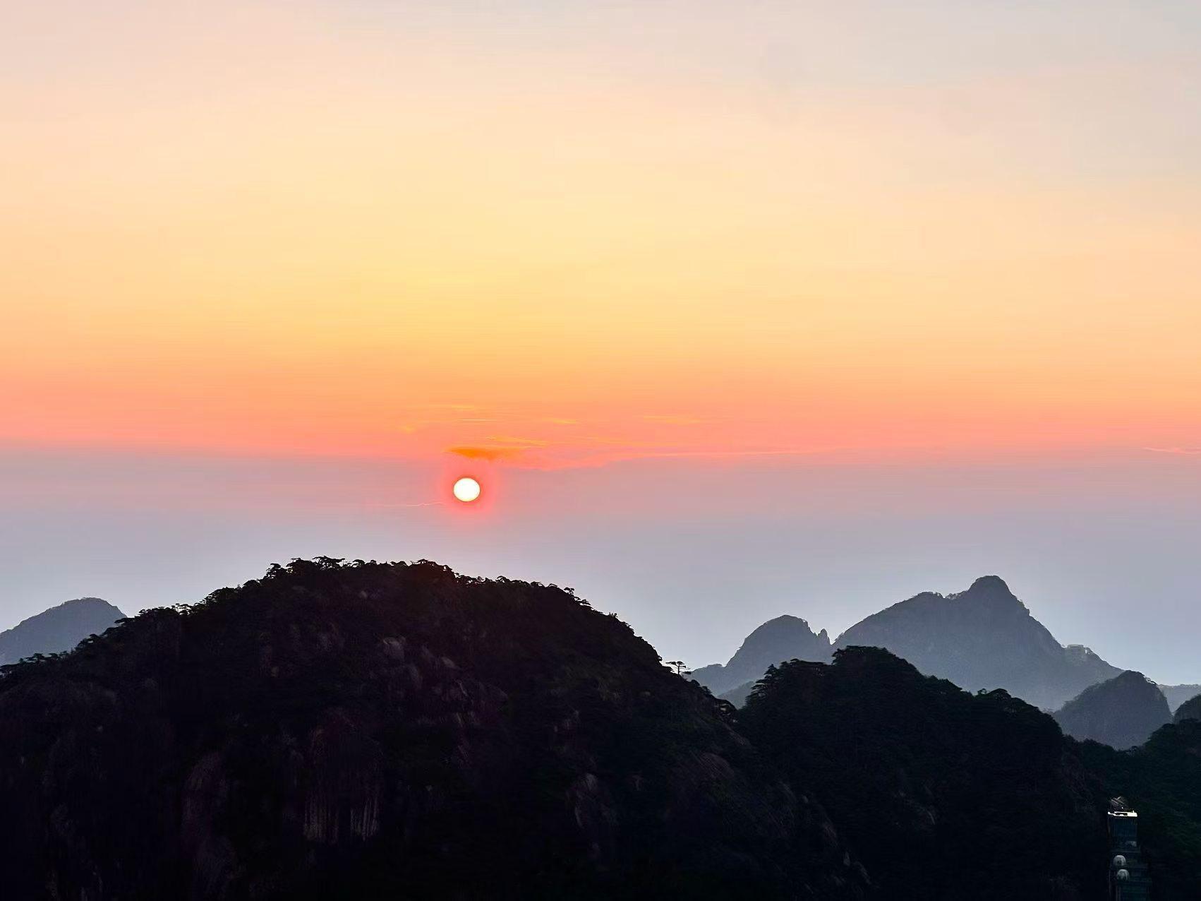铁子们，早上好呀早安