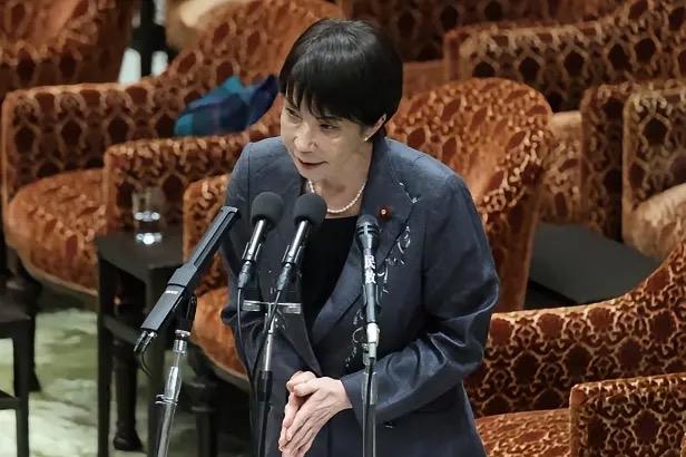 日本社会还能稳定多久？

没多久了，一定要死死盯住日本，他们已经走到了最危险的悬