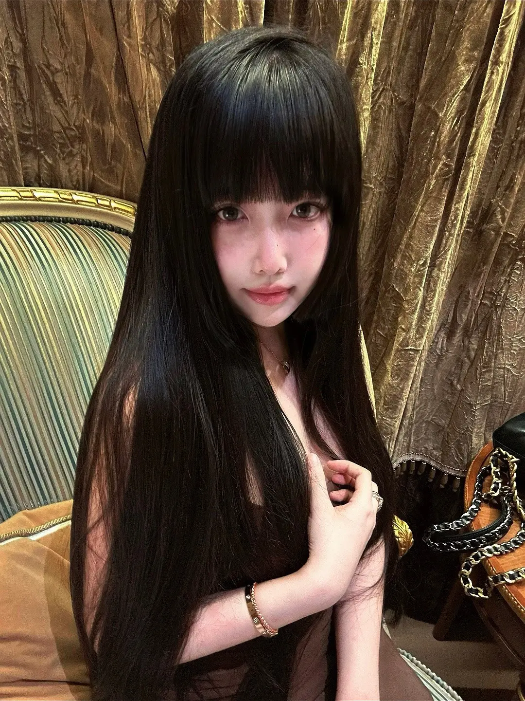 最甜的照片配最苦的歌曲 最美的相遇配最烂的结局