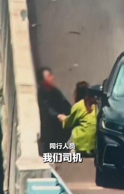 跑高速出行，最让人揪心的不是堵车，而是行驶途中身体突然出现突发不适，前不着村后不