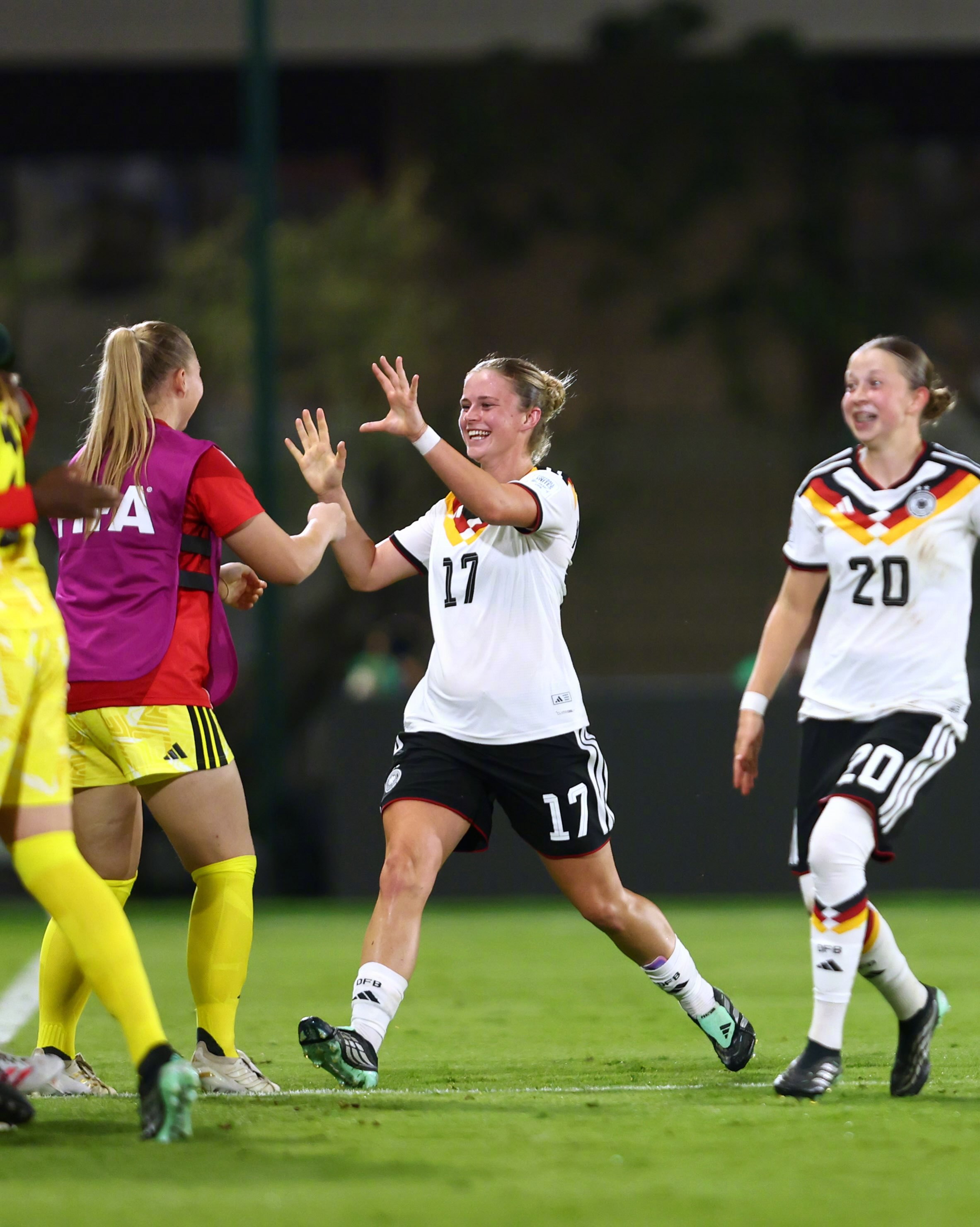 🇩🇪U17女足世界杯第2场小组赛，德国队4-2击败东道主摩洛哥，来自门兴女足
