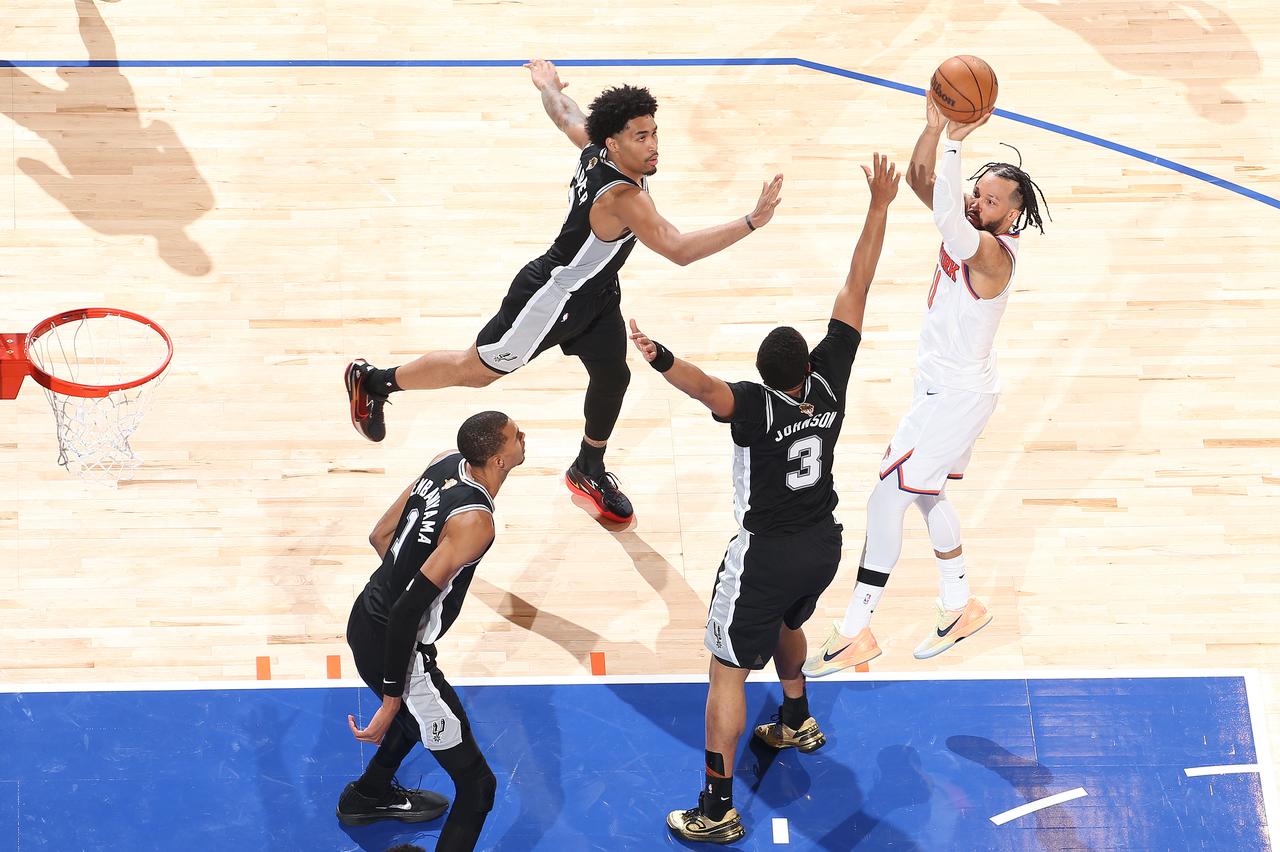 马刺没机会了？NBA总决赛仅有过1次1-3大逆转
NBA总决赛G4，马刺客场10