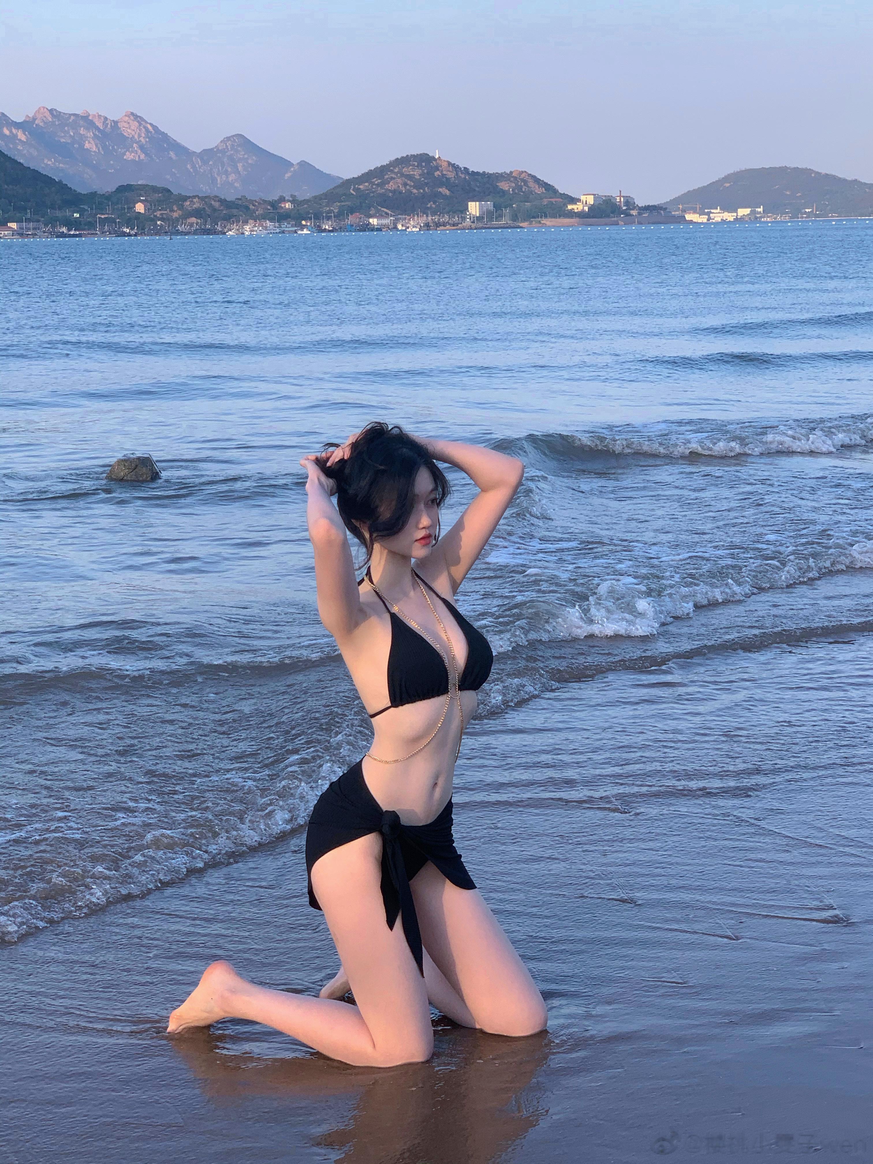海边藏着日落与爱意 ​​​