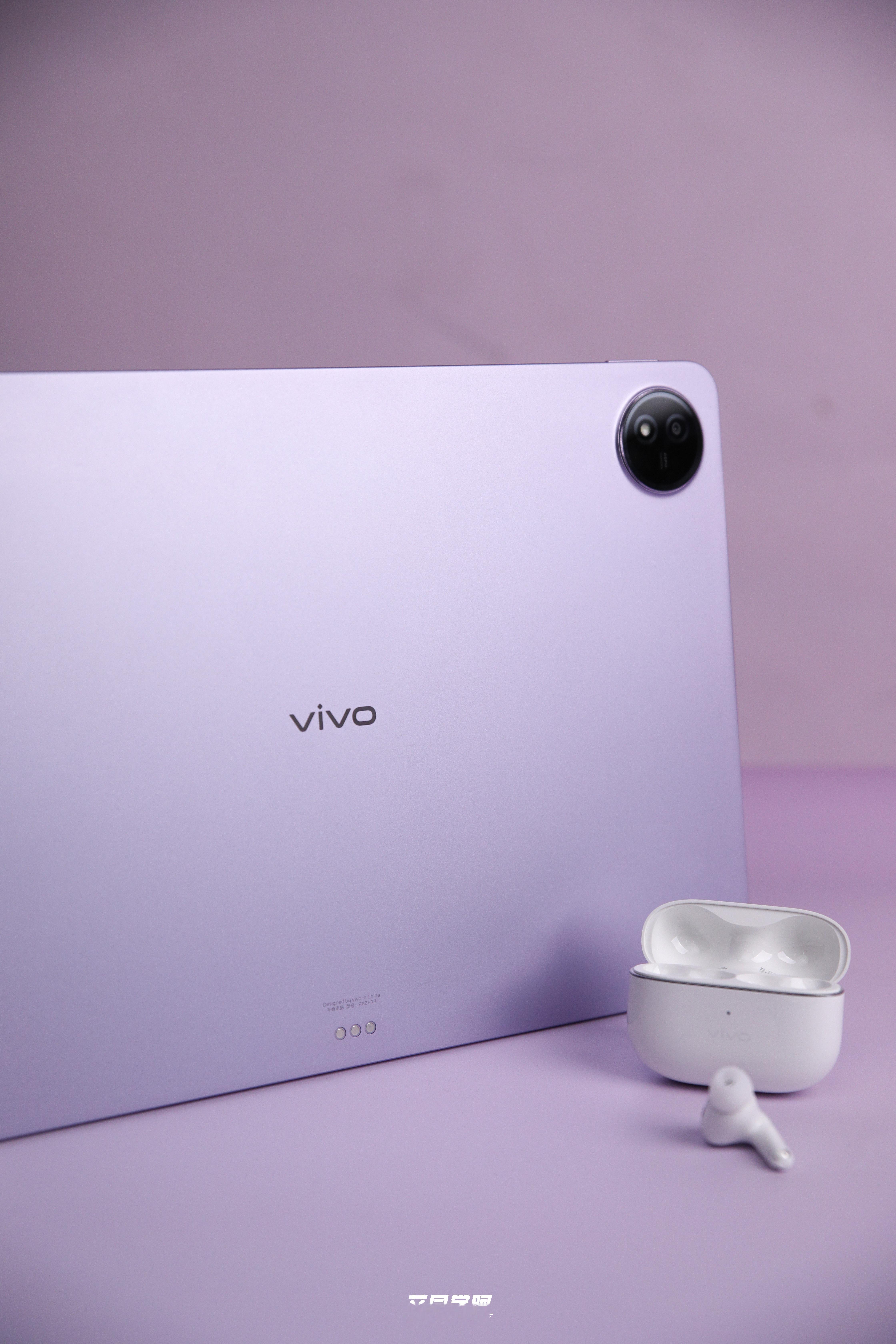 明天除了发布vivo X Fold3系列之外，还有两款产品值得大家关注一下～就是