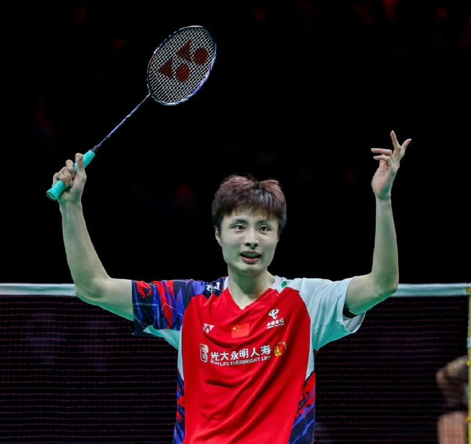 翁泓阳、梁伟铿/王昶不战而胜!
4月7日，羽毛球亚锦赛在宁波开幕。程星张驰2-1