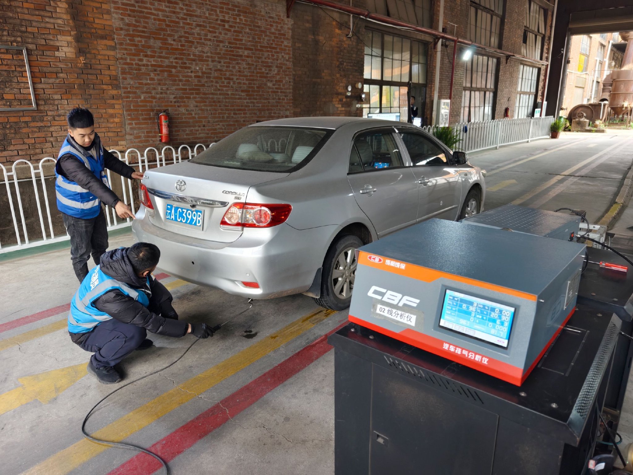 日前，市场监管总局联合生态环境部印发《机动车检验机构排放检验设备和人员能力现场评