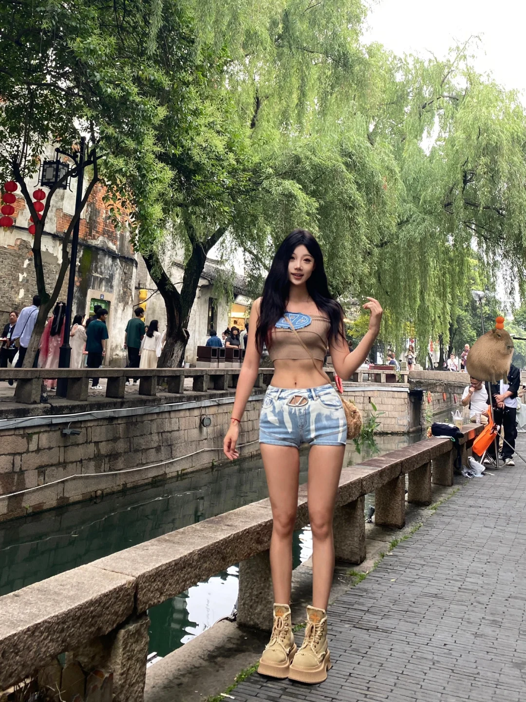 在平江路制止了偷拍👨！独自旅行的姐妹注意！