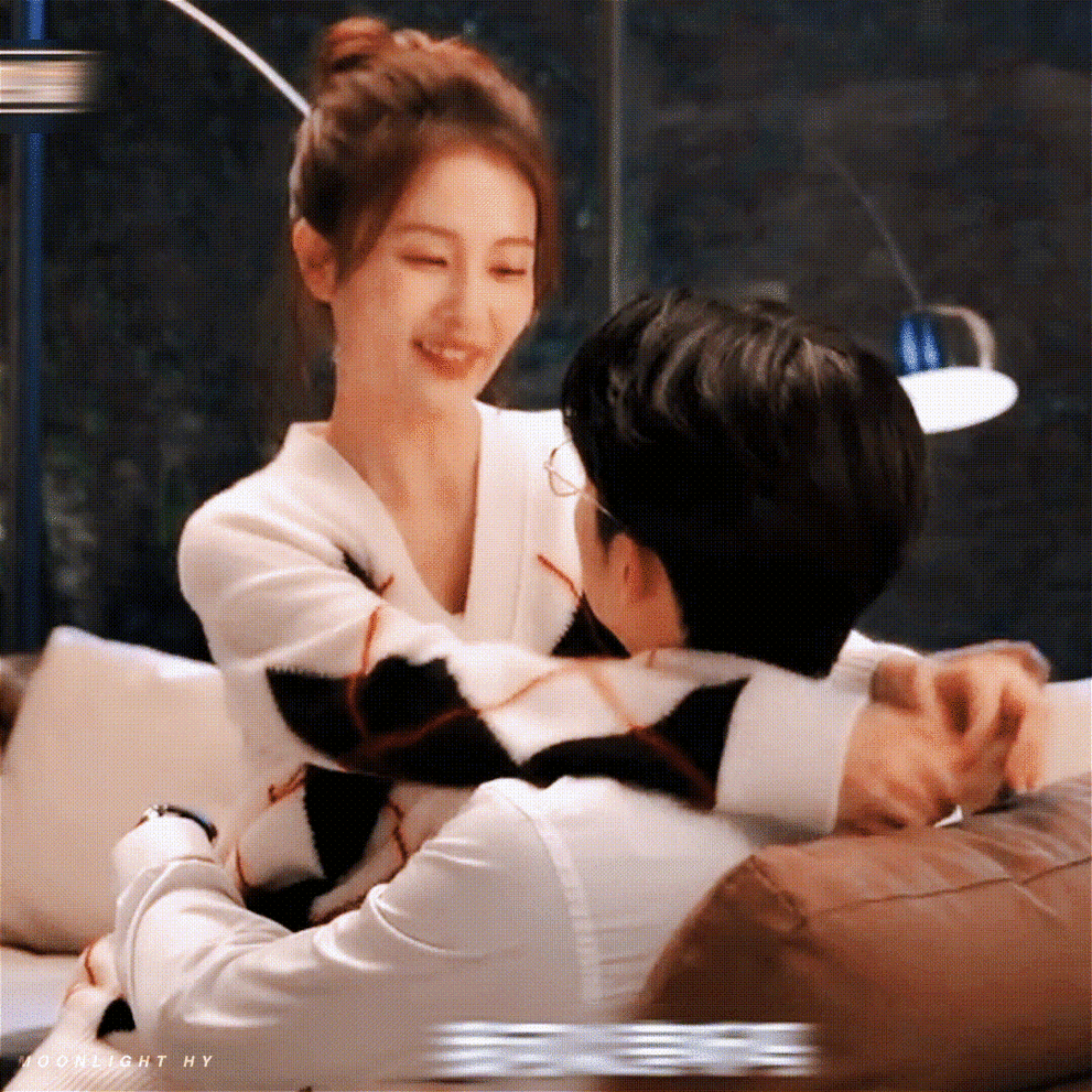 王鹤棣白鹿买菜婚后既视感亲爱的客栈亲爱的客栈太会了！精准戳中鹤妍悦色粉的心！鹿鹿