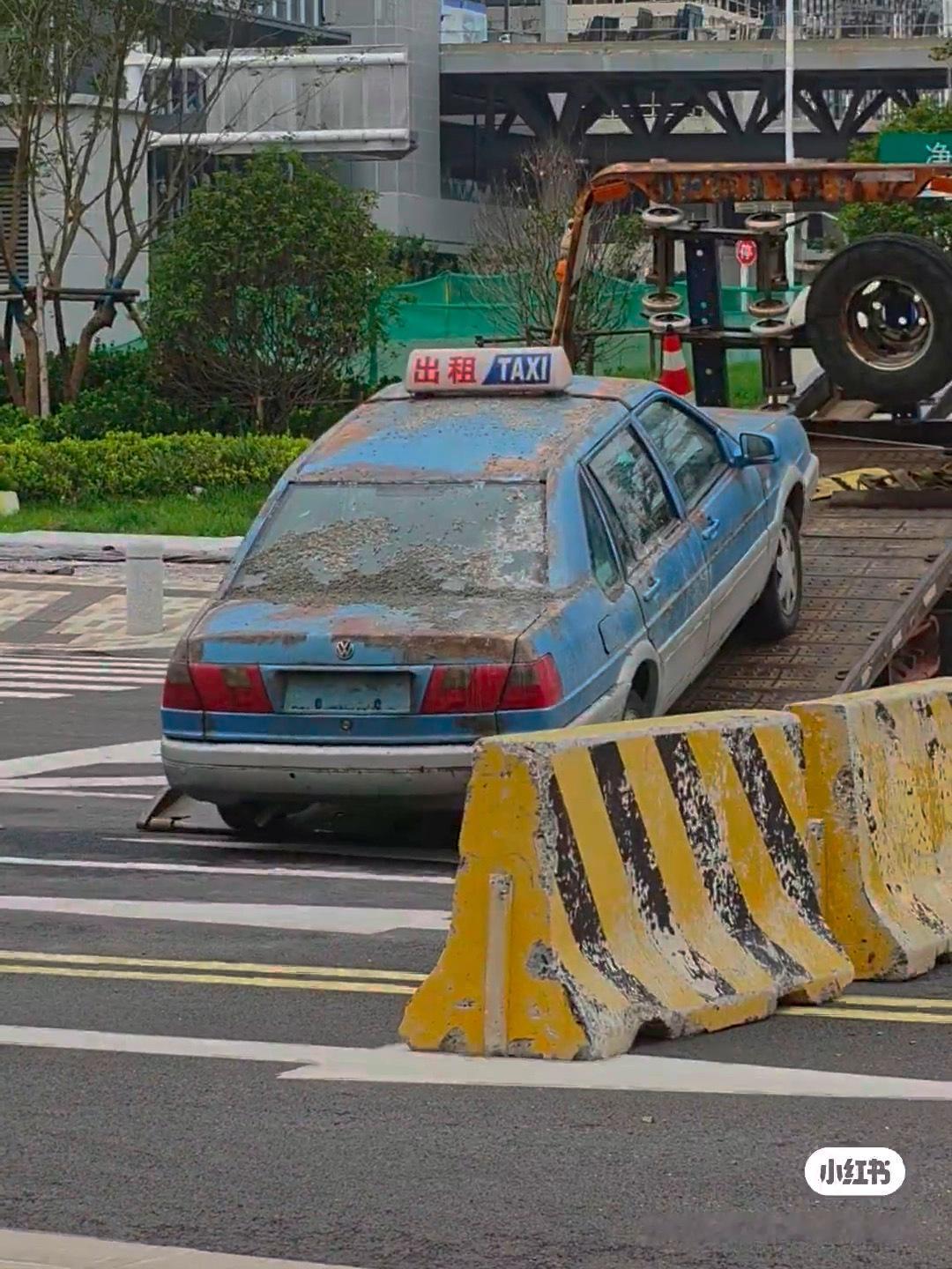 十日终焉的计程车～￼￼上路中十日终焉