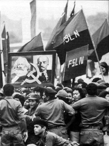 🔴 1979年7月19日，桑地诺民族解放阵线解放了索摩查反动集团的最后一座堡垒