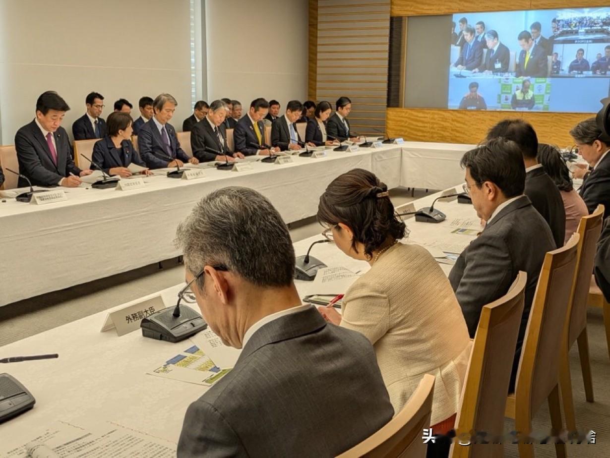 爱媛县伊方核电站举行大规模综合防灾演习 约1.7万居民参与海陆空多维疏散训练
